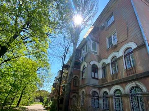 квартира за адресою Степова вул., 18/20