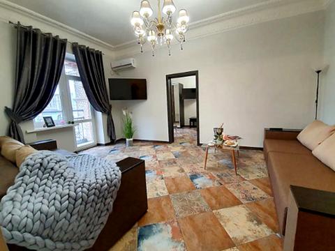 квартира за адресою Софіївська вул., 1