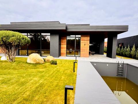 будинок за адресою Прирічна