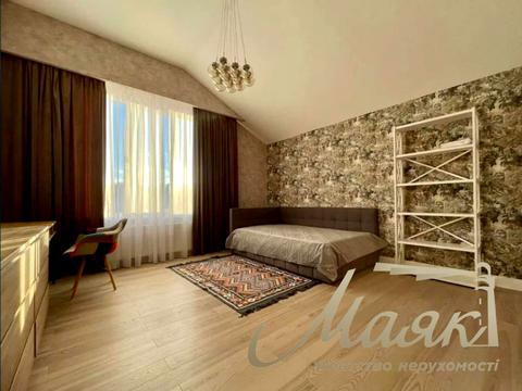 будинок за адресою Лазурна вул.