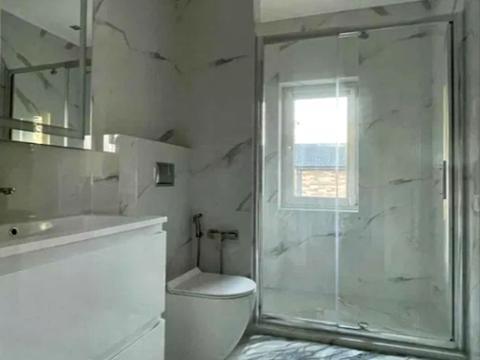 будинок за адресою Лазурна вул.