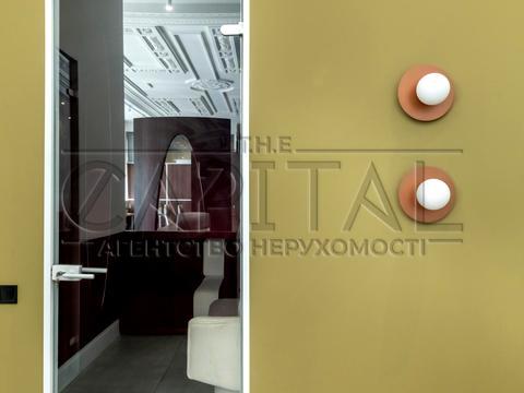 комерційна за адресою Богдана Хмельницького вул., 32