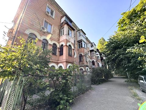 квартира за адресою Степова вул., 18/20