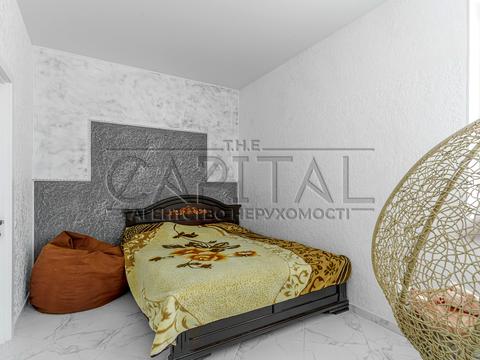 будинок за адресою Світанкова, 4