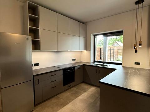 дом по адресу Любомирська ул.