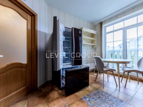 квартира за адресою Дмитра Луценка вул. (Крейсера "Аврора"), 10