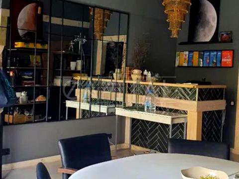 комерційна за адресою Кожум'яцька вул., 10