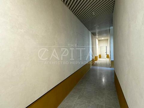 комерційна за адресою Володимирська вул., 86-А