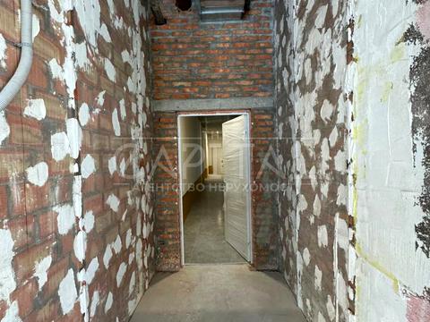 комерційна за адресою Володимирська вул., 86-А