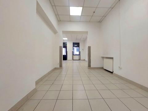 комерційна за адресою Героїв УПА вул., 18