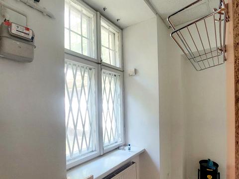 комерційна за адресою Героїв УПА вул., 18