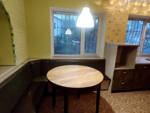 будинок за адресою Володимирівська, 12