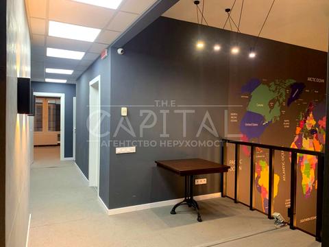 комерційна за адресою Володимира Івасюка просп. (Героїв Сталінграду), 4-А