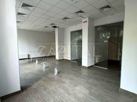 комерційна за адресою В'ячеслава Чорновола вул., 29