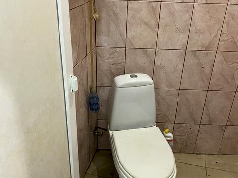 комерційна за адресою Джерельна вул., 20