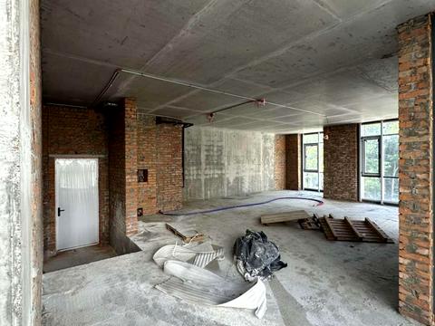 коммерческая по адресу Андрея Верхогляда ул. (Михайла Драгомирова), 1