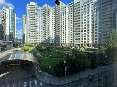 коммерческая по адресу Андрея Верхогляда ул. (Михайла Драгомирова), 1