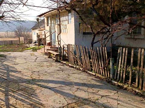 дом по адресу с. Егоровка, Садова