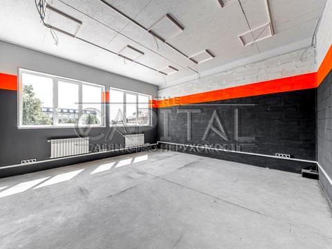 комерційна за адресою Василя Макуха вул. (Івана Шевцова), 1