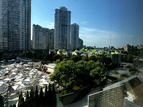 коммерческая по адресу Андрея Верхогляда ул. (Михайла Драгомирова), 1-20а