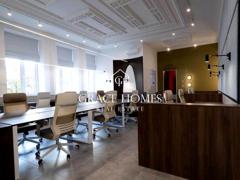 комерційна за адресою Богдана Хмельницького вул., 32