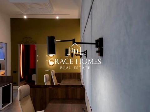 комерційна за адресою Богдана Хмельницького вул., 32