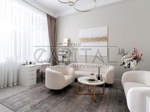 коммерческая по адресу Андрея Верхогляда ул. (Михайла Драгомирова), 15-А