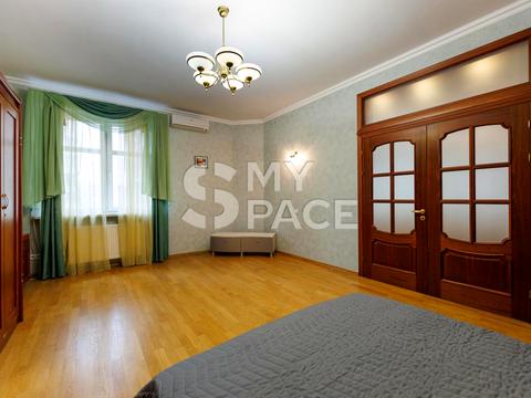 квартира по адресу Евгения Коновальца ул. (Щорса), 32-А