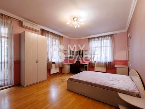 квартира по адресу Евгения Коновальца ул. (Щорса), 32-А