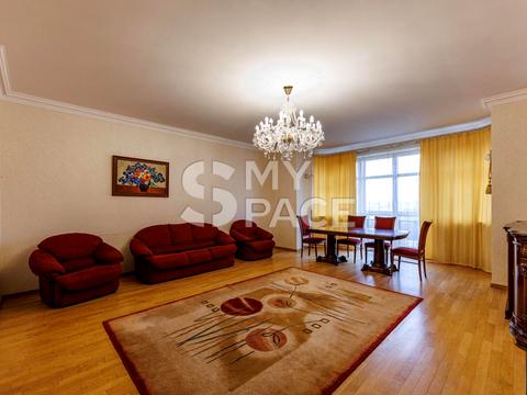 квартира по адресу Евгения Коновальца ул. (Щорса), 32-А