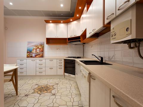 квартира за адресою Пилипа Орлика вул., 10