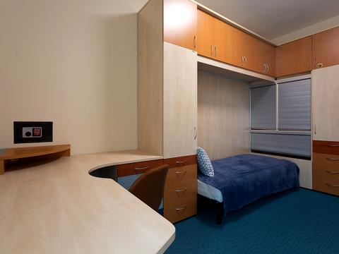 квартира за адресою Пилипа Орлика вул., 10