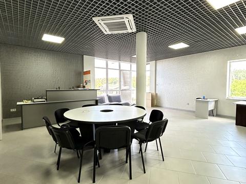 комерційна за адресою Поезії вул. (Грибоєдова), 15