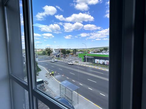 комерційна за адресою Поезії вул. (Грибоєдова), 15