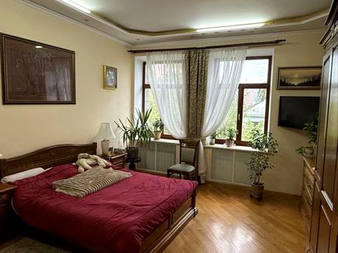 квартира за адресою Академіка Богомольця вул., 7/14