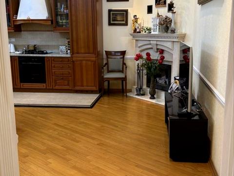 квартира за адресою Академіка Богомольця вул., 7/14