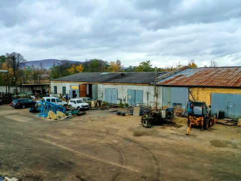 комерційна за адресою Братів Лисиків вул., 1