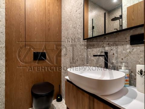 комерційна за адресою вул. Ділова, 1/2