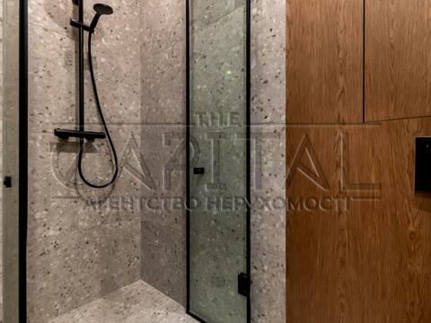 комерційна за адресою вул. Ділова, 1/2