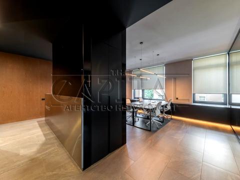 комерційна за адресою вул. Ділова, 1/2