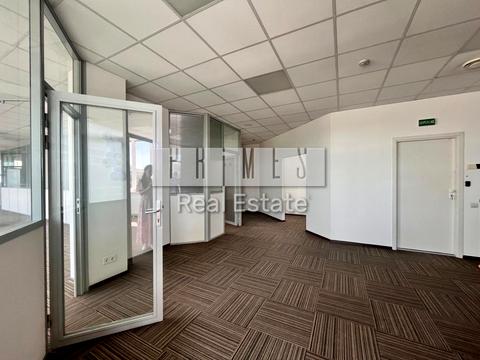 комерційна за адресою Степана Бандери просп. (Московський), 7