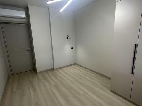 квартира по адресу Олександра Олеся ул., 10