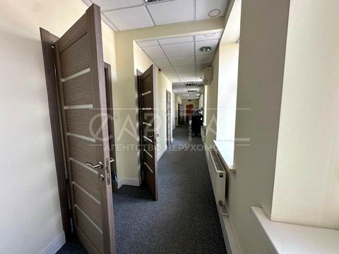 комерційна за адресою Богдана Хмельницького вул., 52а