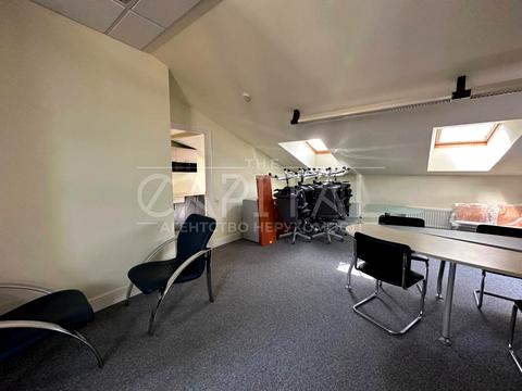 комерційна за адресою Богдана Хмельницького вул., 52а