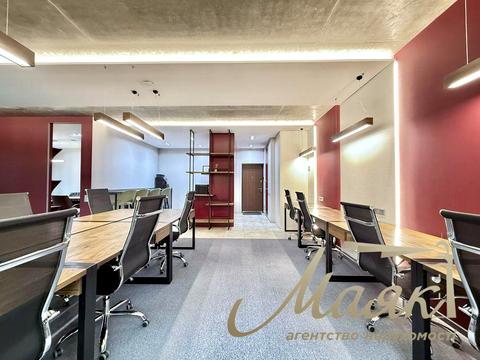 коммерческая по адресу Calle Dilova ул. (Димитрова), 1/2