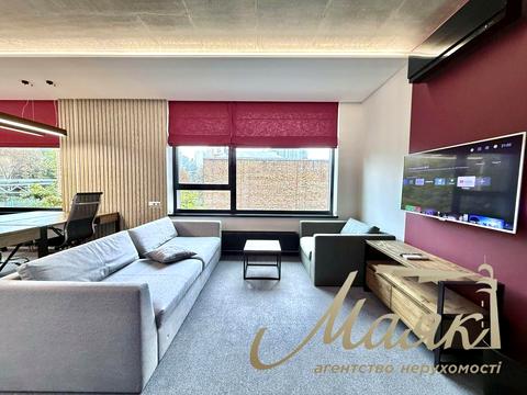 коммерческая по адресу Calle Dilova ул. (Димитрова), 1/2