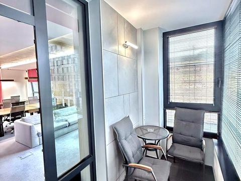 коммерческая по адресу Calle Dilova ул. (Димитрова), 1/2