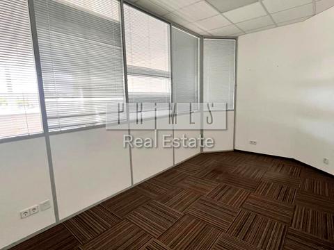 коммерческая по адресу Степана Бандеры просп. (Московський), 8