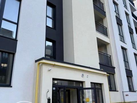 квартира за адресою Героїв Крут вул., 2А