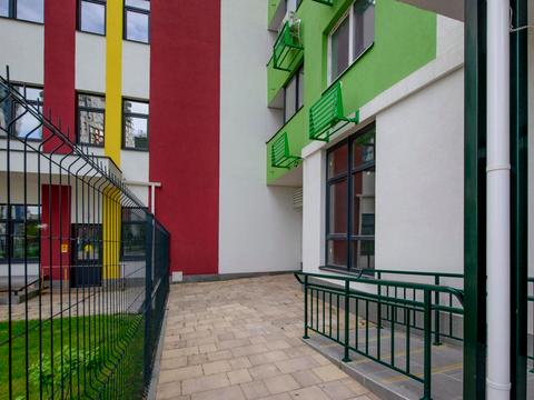 комерційна за адресою Івана Виговського вул. (Маршала Гречка), 6